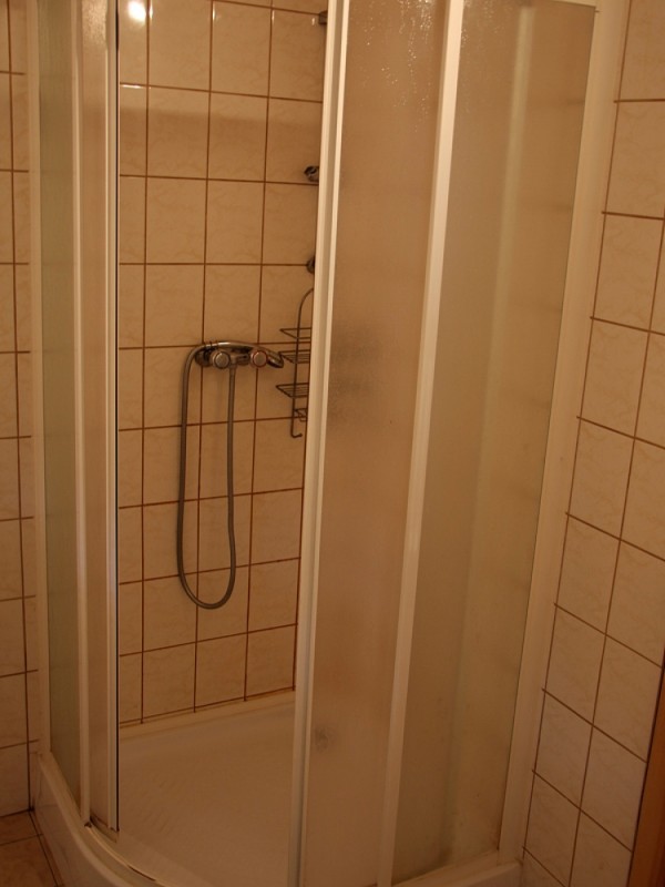 CHATA NA VYSOČINĚ S KRÁSNÝM VÝHLEDEM DO KRAJINY