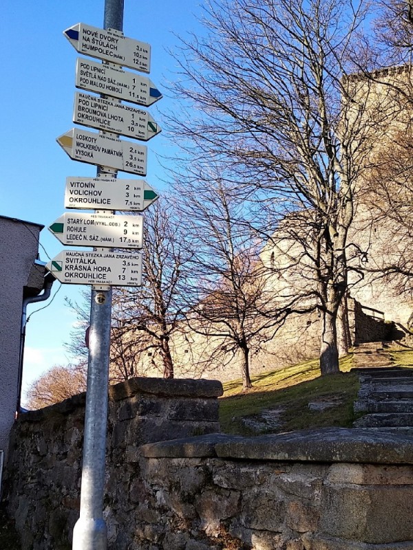 CHATA NA VYSOČINĚ S KRÁSNÝM VÝHLEDEM DO KRAJINY