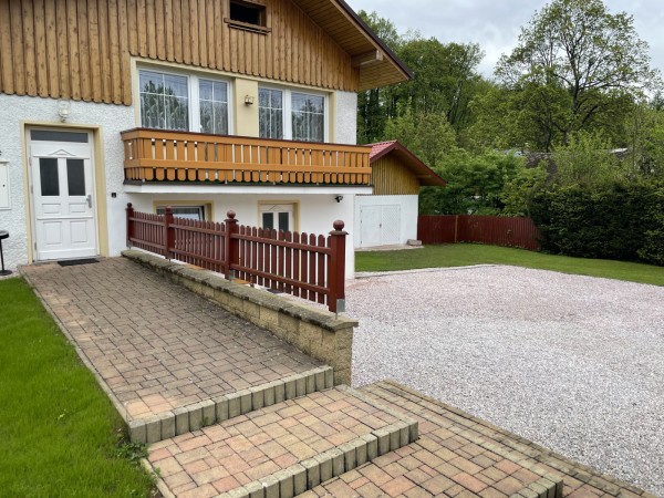 CHALUPA - JÁNSKÉ LÁZNĚ