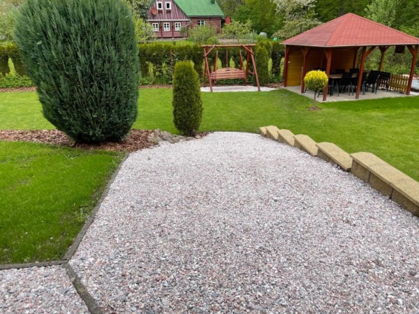 CHALUPA - JÁNSKÉ LÁZNĚ