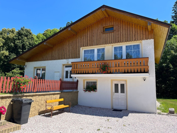 CHALUPA - JÁNSKÉ LÁZNĚ