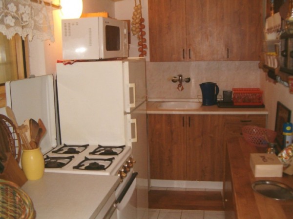 CHATA NA BŘEHU RYBNÍKA