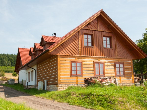 ROUBENKA S KRBEM A BAZÉNEM