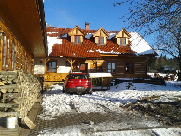 ROUBENKA S KRBEM A BAZÉNEM