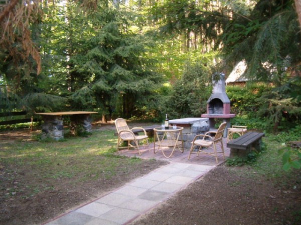 CHATA K PRONÁJMU U RYBNÍKA