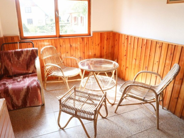 CHATA K PRONÁJMU U RYBNÍKA