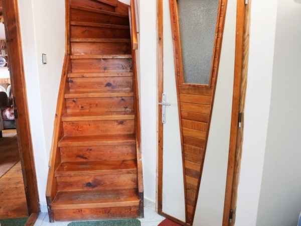 CHATA K PRONÁJMU U RYBNÍKA