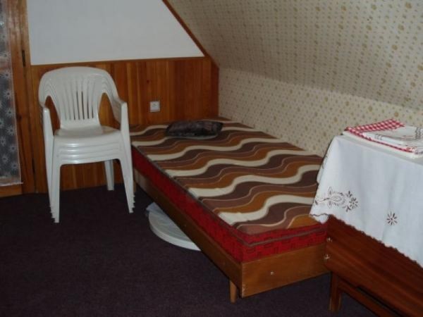 CHATA U LUŽNICE