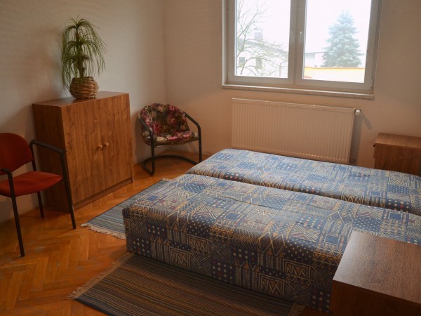 CHALUPA U SKIAREÁLU V KRKONOŠÍCH