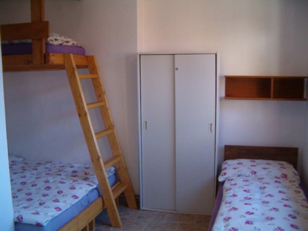 CHALUPA S BAZÉNEM V JIŽNÍCH ČECHÁCH