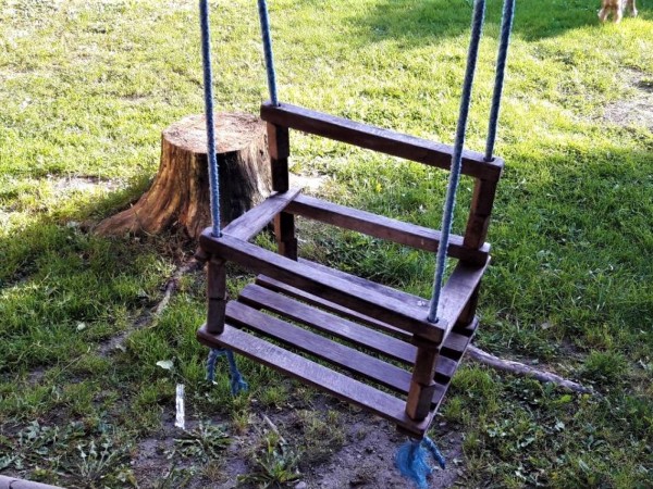 CHATA K PRONAJMUTÍ V BESKYDECH