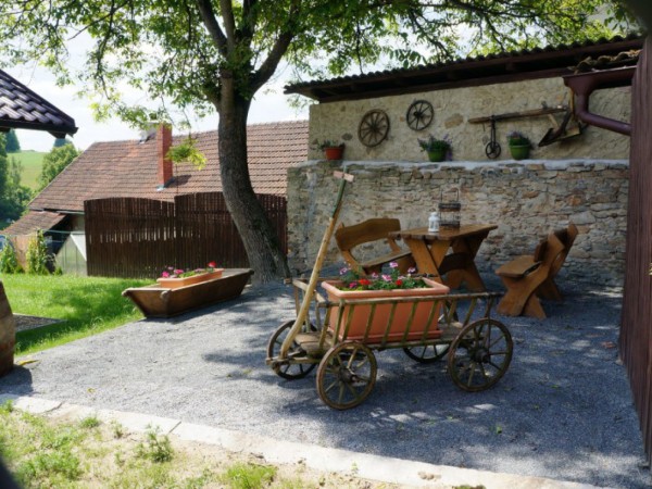 CHALUPA S VYŽITÍM PRO DĚTI