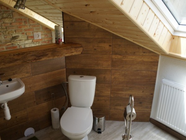 CHALUPA S VYŽITÍM PRO DĚTI