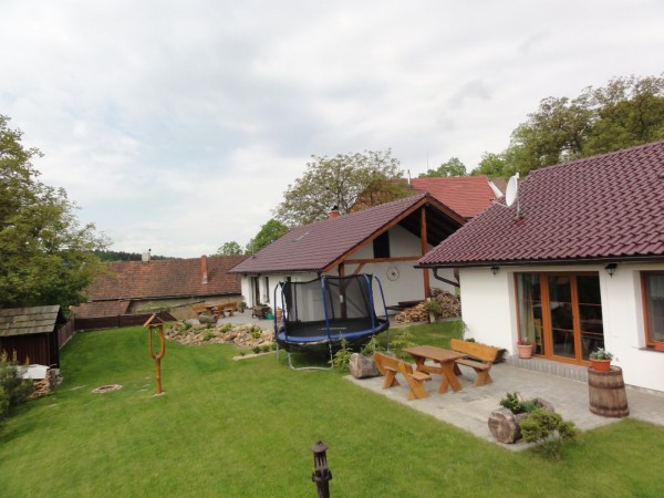 CHALUPA S VYŽITÍM PRO DĚTI