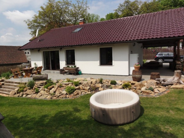 CHALUPA S VYŽITÍM PRO DĚTI