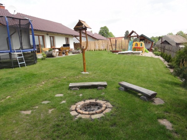 CHALUPA S VYŽITÍM PRO DĚTI