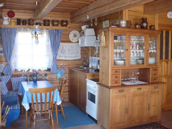 PRONÁJEM SRUBU U RYBNÍKA