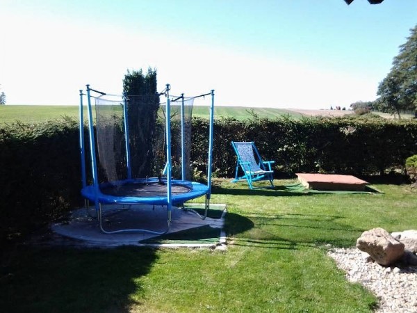 PRONÁJEM SRUBU U RYBNÍKA