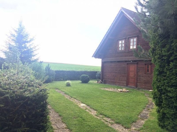 PRONÁJEM SRUBU U RYBNÍKA