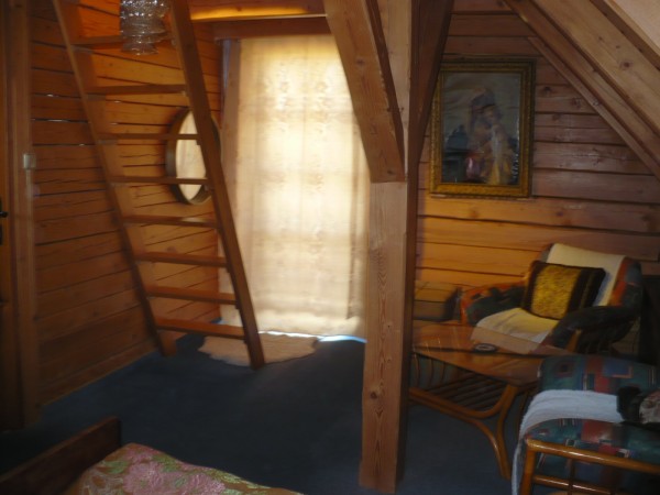 PRONÁJEM SRUBU U RYBNÍKA