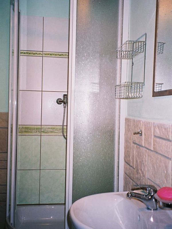 CHALUPA K PRONAJMUTÍ ADRŠPACH