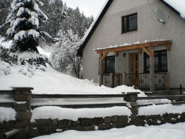 CHALUPA K PRONAJMUTÍ ADRŠPACH