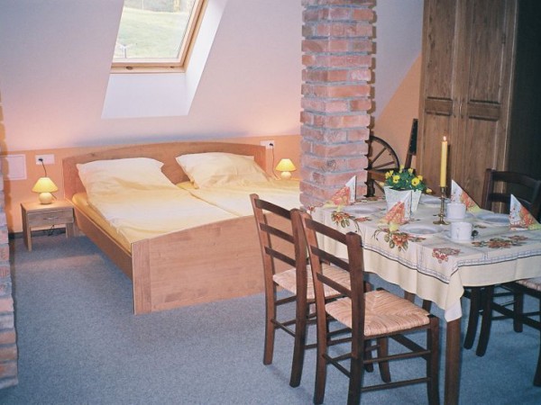 CHALUPA K PRONAJMUTÍ ADRŠPACH