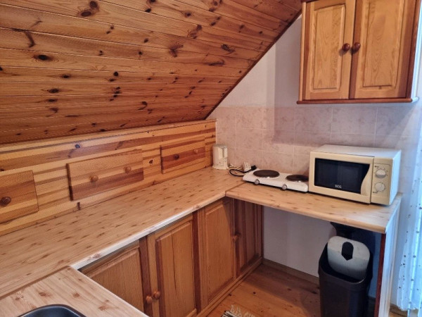 CHALUPA K PRONAJMUTÍ V JESENÍKÁCH