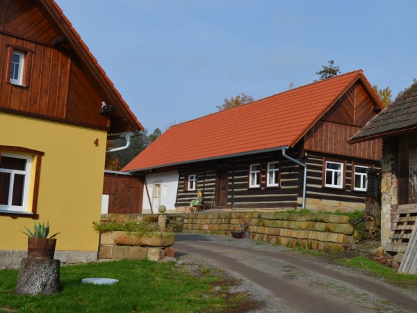 CHATY A CHALUPY V ČESKÉM RÁJI