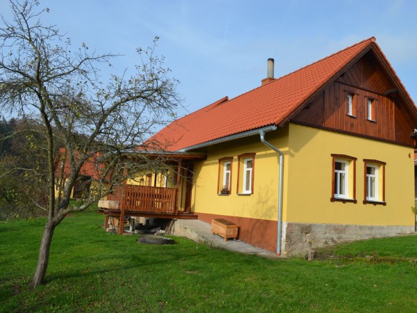 CHATY A CHALUPY V ČESKÉM RÁJI