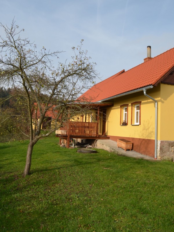 CHATY A CHALUPY V ČESKÉM RÁJI
