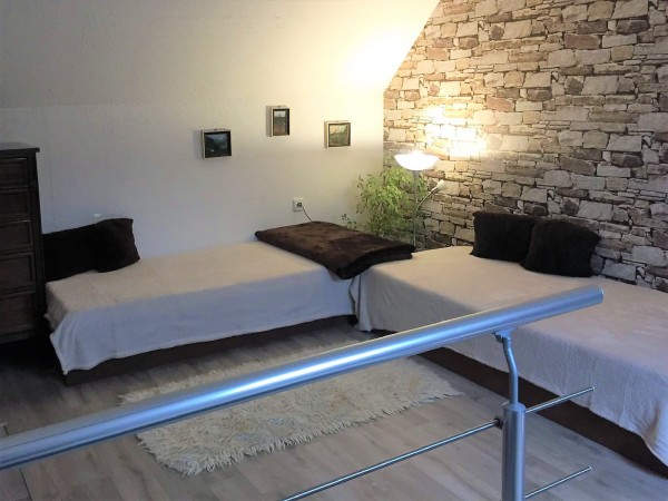 CHALUPA S CELOROČNÍM WELLNESS