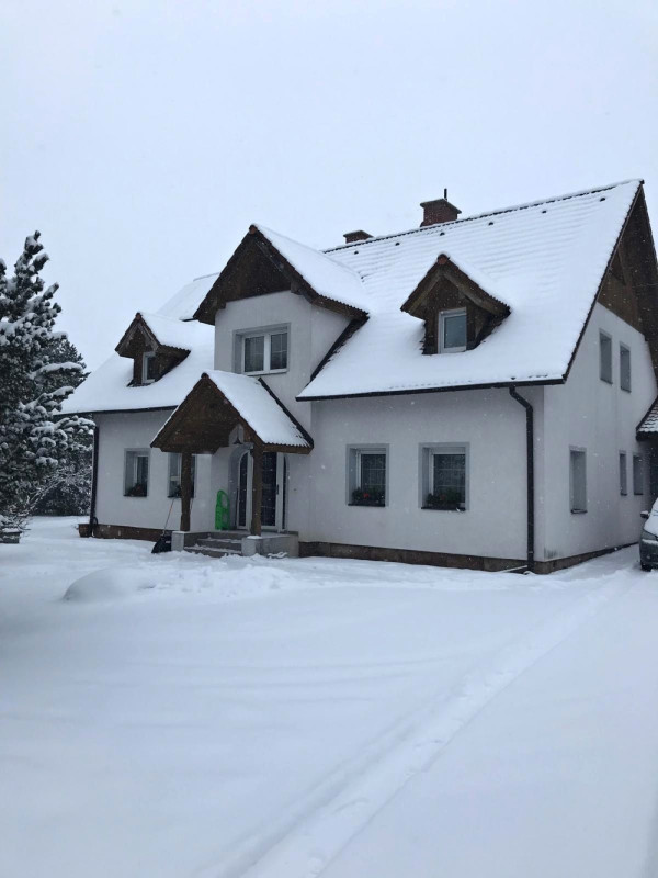 UBYTOVÁNÍ S VELKÝM BAZÉNEM