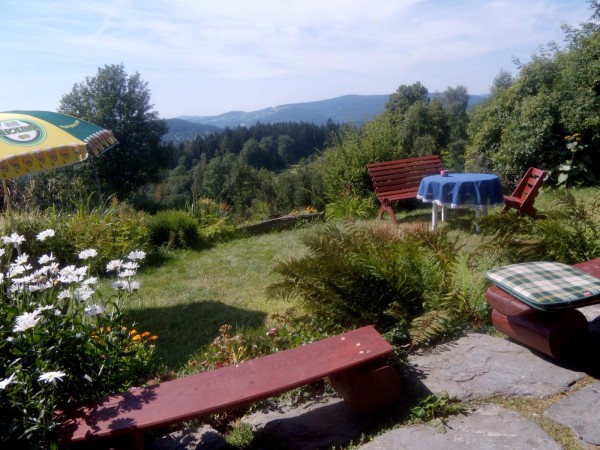 CHALUPA V KRKONOŠÍCH S BAZÉNEM