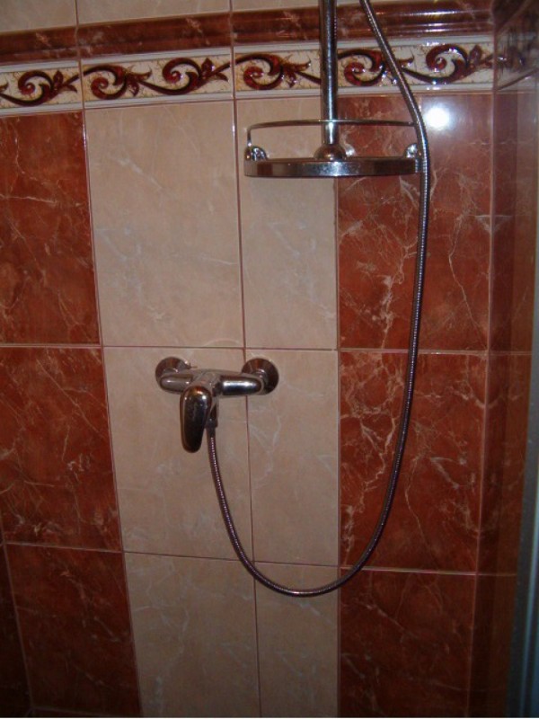 CHATY PRO RYBÁŘE