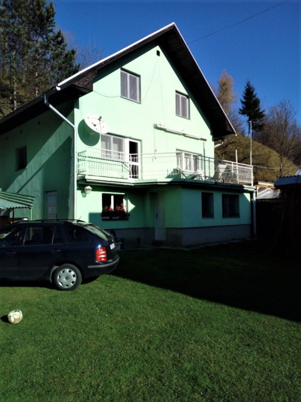 CHATY A CHALUPY SLOVENSKO