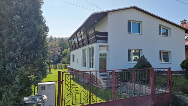 CHALUPA K PRONÁJMU JAVORNÍKY