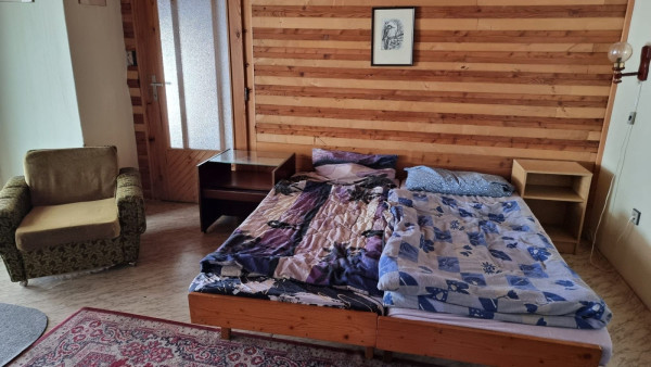 CHALUPA K PRONÁJMU JAVORNÍKY