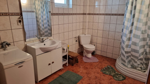 CHALUPA K PRONÁJMU JAVORNÍKY