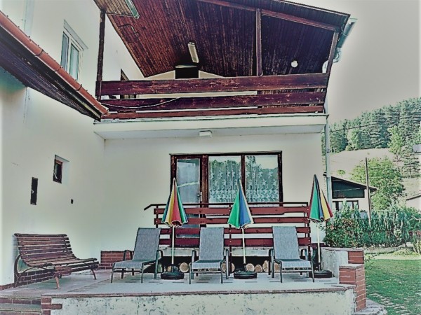 CHALUPA K PRONÁJMU JAVORNÍKY