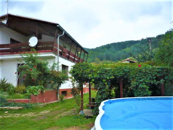 CHALUPA K PRONÁJMU JAVORNÍKY