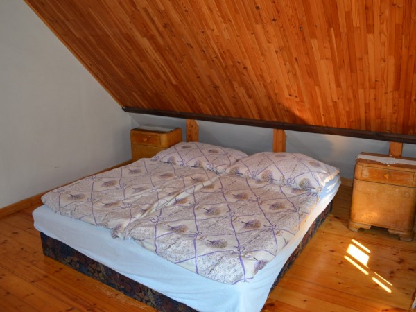 PRONÁJEM ROUBENÉ CHALUPY S KRBEM V KRKONOŠÍCH