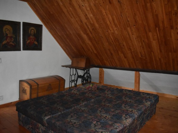 PRONÁJEM ROUBENÉ CHALUPY S KRBEM V KRKONOŠÍCH