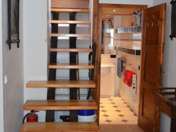 PRONÁJEM ROUBENÉ CHALUPY S KRBEM V KRKONOŠÍCH