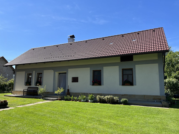 PRONÁJEM CHALUPY S BAZÉNEM V ČESKÉM RÁJI