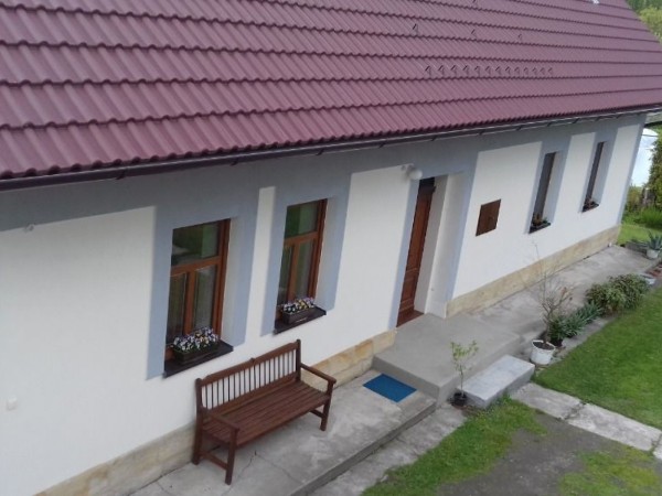 PRONÁJEM CHALUPY S BAZÉNEM V ČESKÉM RÁJI