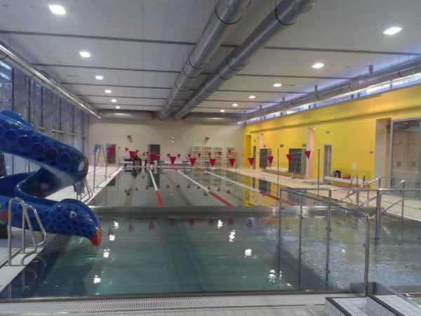 CHATA V ČESKÉM RÁJI BLÍZKO KOUPALIŠTĚ