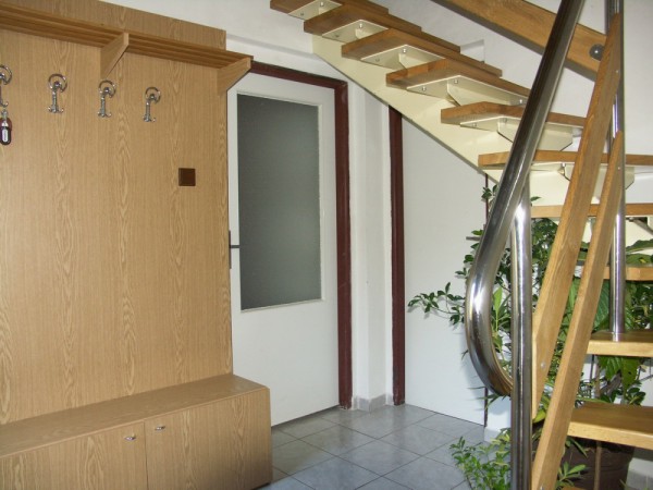 UBYTOVÁNÍ S BAZÉNEM