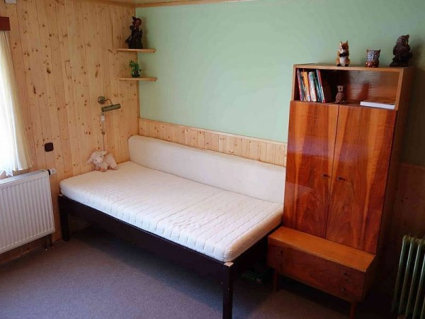 CHATA K PRONÁJMU U RYBNÍKA