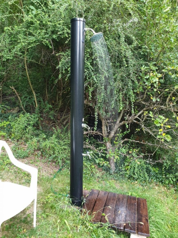 LEVNÁ TURISTICKÁ CHATA NA SLAPECH